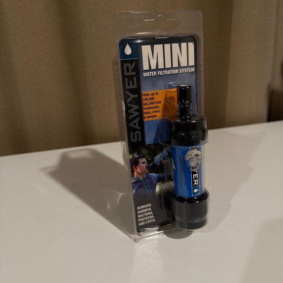 Sawyer Mini Water Filtration System Portable Water Purifier Filter Survival - Picture 2 of 5